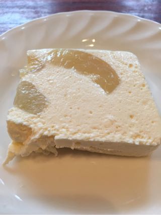 白桃のチーズケーキ